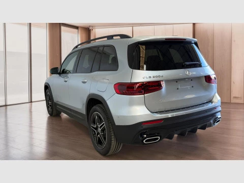 Mercedes-Benz GLB  200 d