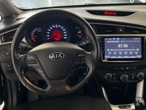 Kia Ceed 1.0 T-GDi 88kW (120CV) Concept