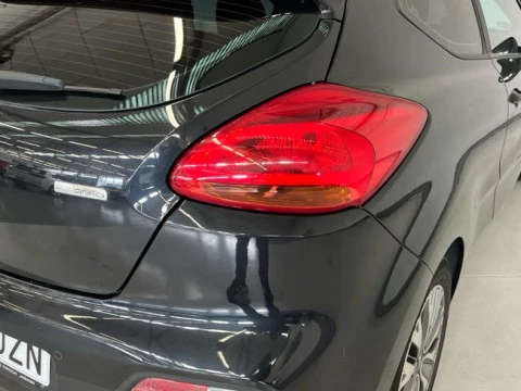 Kia Ceed 1.0 T-GDi 88kW (120CV) Concept