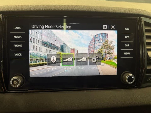 Skoda Karoq 1.5 TSI SPORTLINE DSG 150 5P