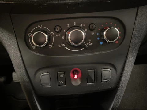 Dacia Sandero   1.0 TCE Stepway Essential 74kW