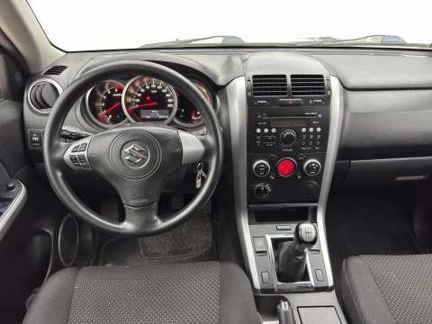 Suzuki Grand Vitara 1.9 DDiS JLX 5P