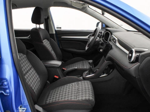 MG ZS 1.5 COMFORT 106 5P