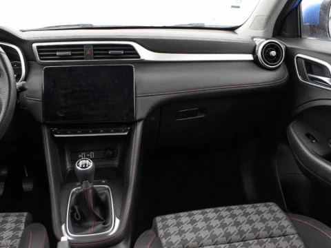 MG ZS 1.5 COMFORT 106 5P