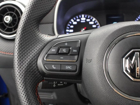 MG ZS 1.5 COMFORT 106 5P