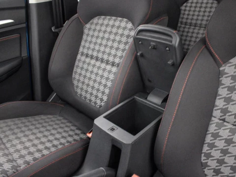 MG ZS 1.5 COMFORT 106 5P