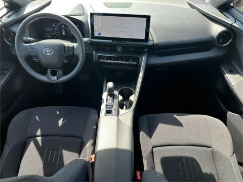 Toyota C-HR - Advance Hybrid 140