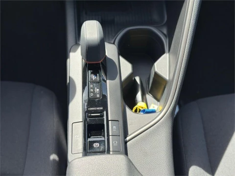 Toyota C-HR - Advance Hybrid 140