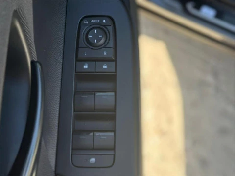 Toyota C-HR - Advance Hybrid 140