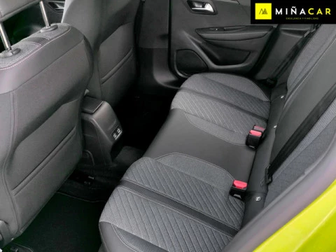 Peugeot 208 Allure Hybrid eDCS6 75 kW (100 CV)