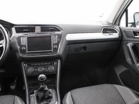 Volkswagen Tiguan 2.0 TDI SCR 110KW ADVANCE BMT 150 5P