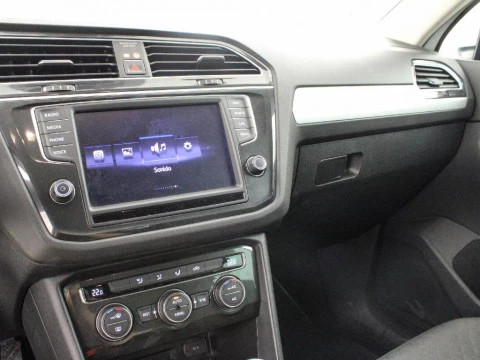 Volkswagen Tiguan 2.0 TDI SCR 110KW ADVANCE BMT 150 5P