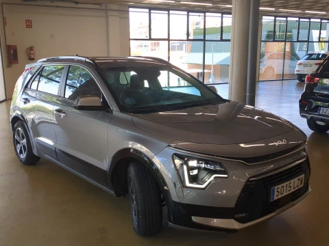 Kia Niro 1.6 GDi HEV 104kW (141CV) Drive