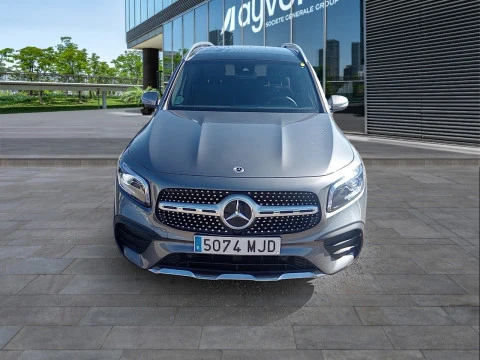 Mercedes-Benz GLB 220 d 4MATIC