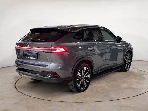 MG HS 1.5 Hybrid+ Luxury