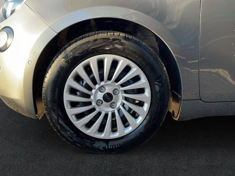 Fiat 500 Monotrim Hb 320km 85kW (118CV)