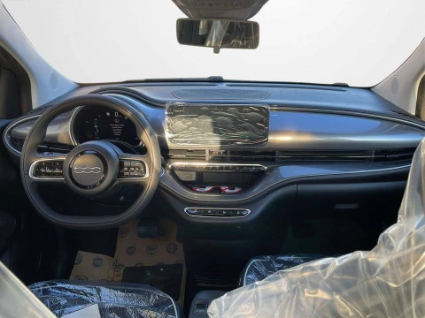 Fiat 500 Monotrim Hb 320km 85kW (118CV)