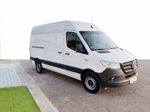 Mercedes-Benz SPRINTER ESPRINTER 320 FURGON PRO MEDIO