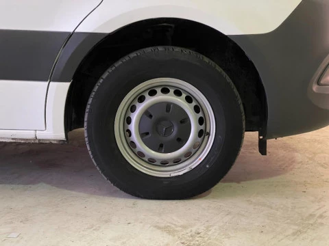 Mercedes-Benz SPRINTER ESPRINTER 320 FURGON PRO MEDIO