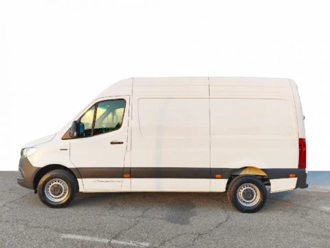 Mercedes-Benz SPRINTER ESPRINTER 320 FURGON PRO MEDIO