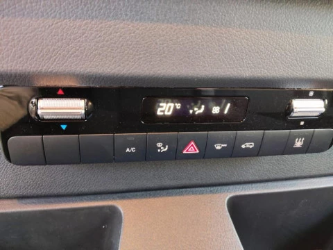 Mercedes-Benz SPRINTER ESPRINTER 320 FURGON PRO MEDIO