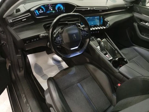Peugeot 508 Hybrid 5P Allure HYBRID 225 e-EAT8