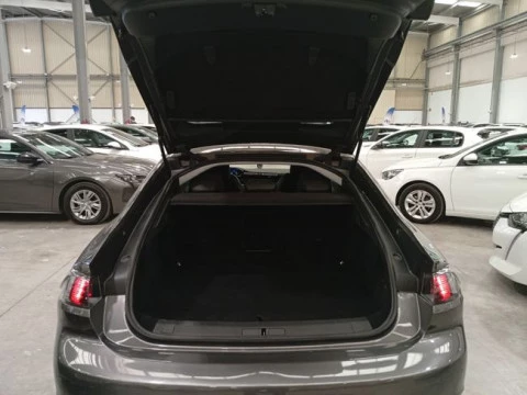 Peugeot 508 Hybrid 5P Allure HYBRID 225 e-EAT8