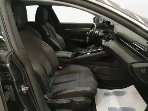 Peugeot 508 Hybrid 5P Allure HYBRID 225 e-EAT8