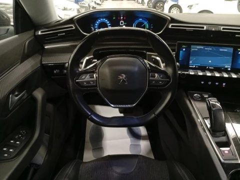 Peugeot 508 Hybrid 5P Allure HYBRID 225 e-EAT8