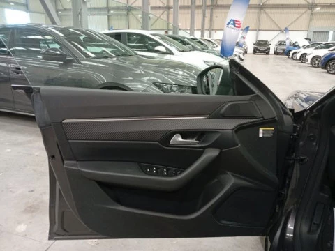 Peugeot 508 Hybrid 5P Allure HYBRID 225 e-EAT8