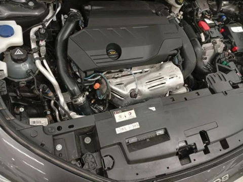Peugeot 508 Hybrid 5P Allure HYBRID 225 e-EAT8
