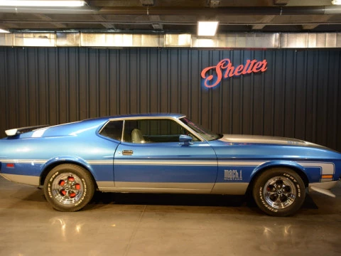 Ford Mustang Match 1