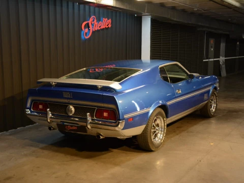 Ford Mustang Match 1
