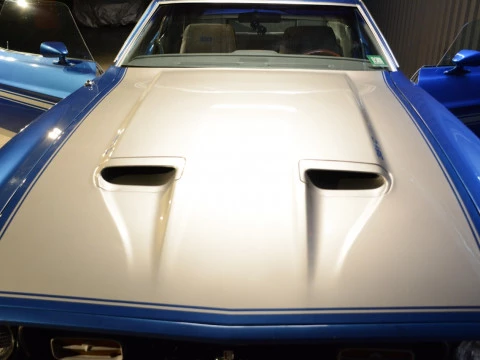 Ford Mustang Match 1