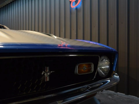 Ford Mustang Match 1