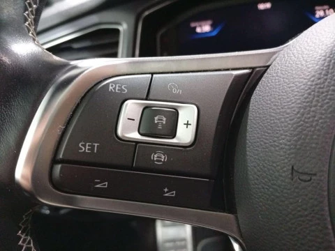 Volkswagen T-Roc R-Line 1.5 TSI 110 kW (150 CV) DSG