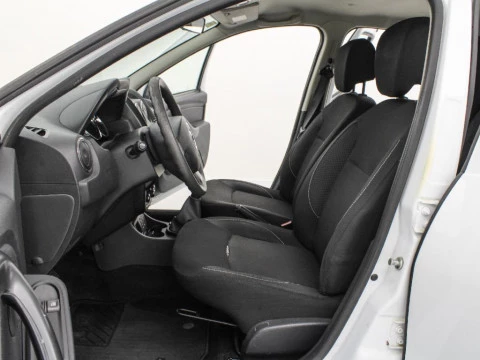 Dacia Duster 1.6 16V 115 2WD E6 115 5P