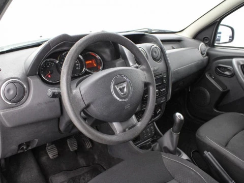 Dacia Duster 1.6 16V 115 2WD E6 115 5P