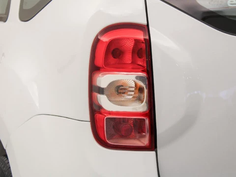 Dacia Duster 1.6 16V 115 2WD E6 115 5P