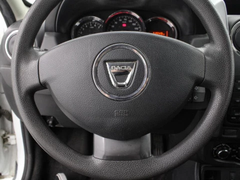 Dacia Duster 1.6 16V 115 2WD E6 115 5P