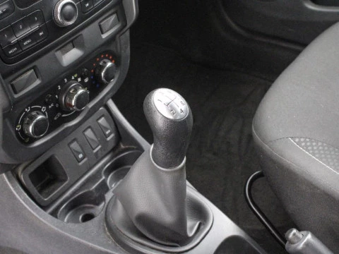 Dacia Duster 1.6 16V 115 2WD E6 115 5P