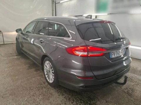 Ford Mondeo 2.0 TDCi 110kW Titanium PowShift SB