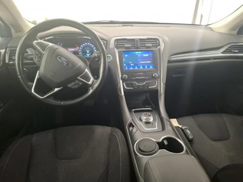 Ford Mondeo 2.0 TDCi 110kW Titanium PowShift SB