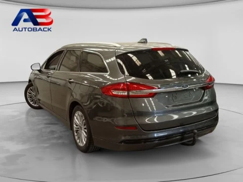 Ford Mondeo 2.0 TDCi 110kW Titanium PowShift SB
