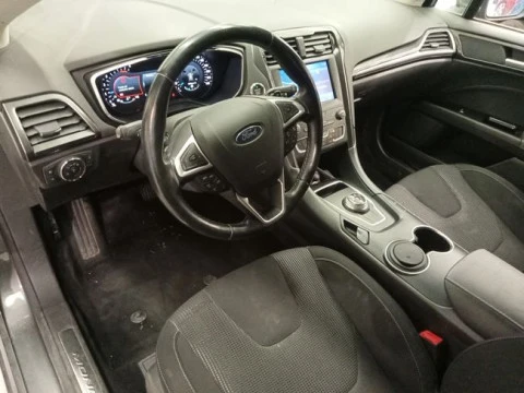 Ford Mondeo 2.0 TDCi 110kW Titanium PowShift SB