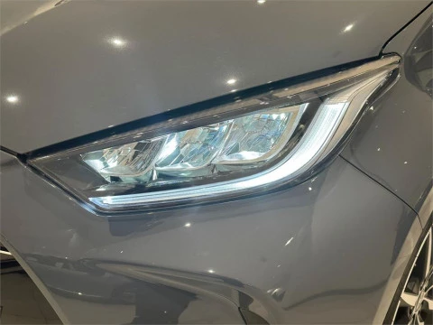 Toyota Yaris 130H 1.5 GR Sport