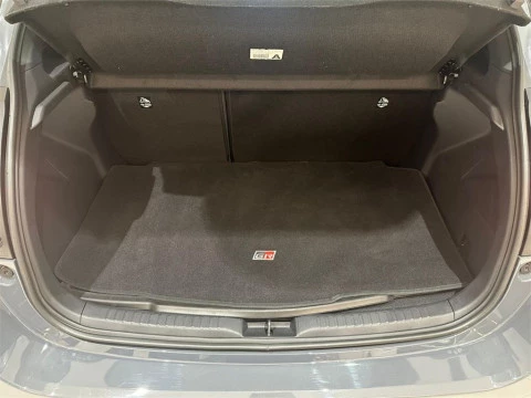 Toyota Yaris 130H 1.5 GR Sport