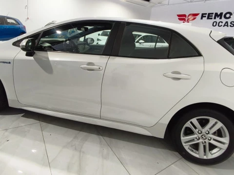 Toyota Corolla 1.8 125H ACTIVE TECH E-CVT