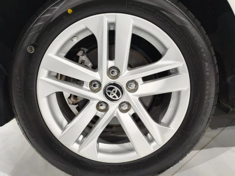 Toyota Corolla 1.8 125H ACTIVE TECH E-CVT