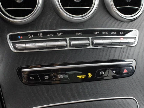 Mercedes-Benz Clase GLC 2.0 GLC 220 D 4MATIC AUTO 194 5P